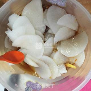 Radish Slices in Sauce recipe