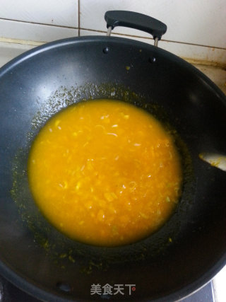 Shrimp and Pumpkin Soup recipe