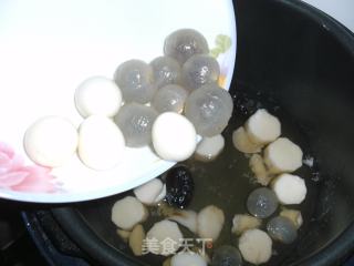 Stewed Quail Eggs with Longan and Yam recipe