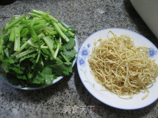 Celery Fried Dried Shreds recipe