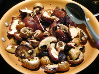 Stir-fried Mushrooms with Chives recipe