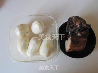 Steamed Taro with Bacon recipe