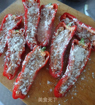 Appetizing Meal-stuffed Red Pepper recipe
