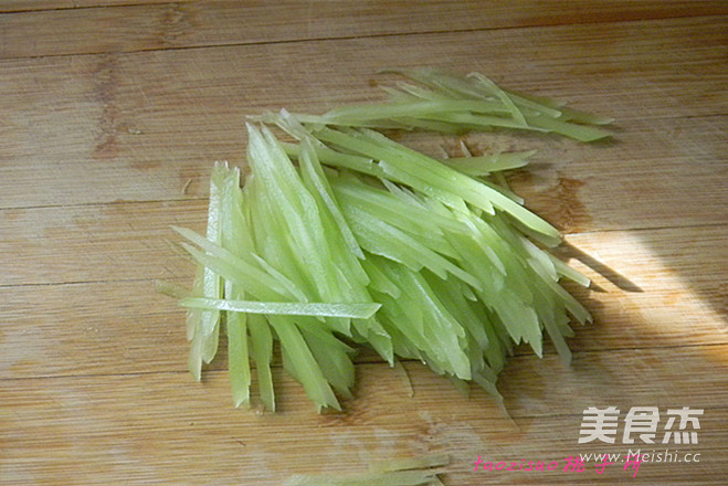 Cold Green Bamboo Shoots Double Silk recipe