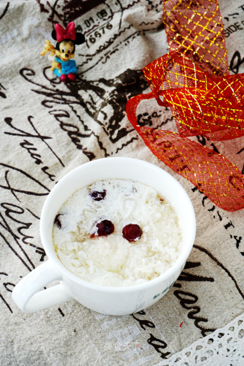 Cranberry Snow Swallow Milk recipe