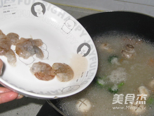 Shrimp and Mushroom Hot Pot recipe