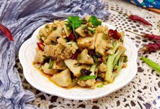 #年味儿# Appetizing and Refreshing Cauliflower Mixed Lotus Root recipe