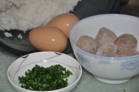 Fried Rice with Beef Balls and Eggs recipe
