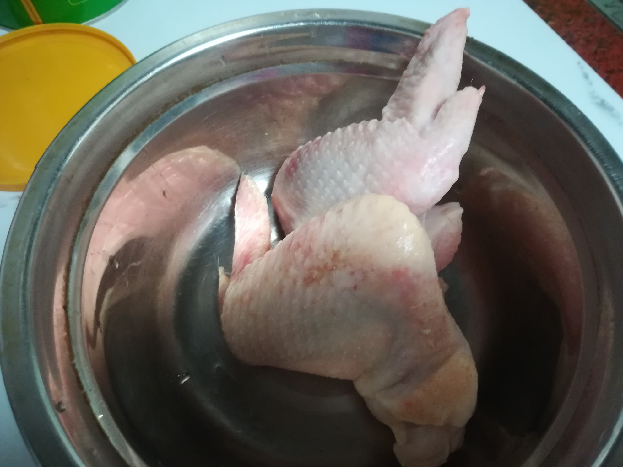 Chicken Wings and Cordyceps Flower Soup recipe