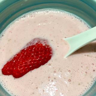 Strawberry Milkshake recipe