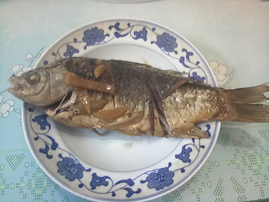 Roasted Crucian Carp with Sour Radish recipe