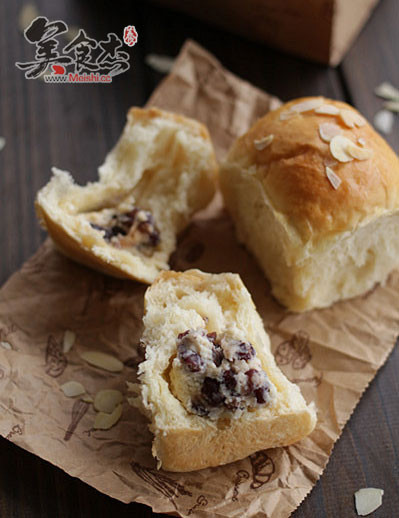 Cheese Honey Bean Bread recipe