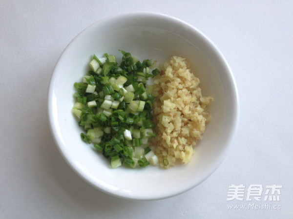 Minced Meat and Egg Rolls recipe
