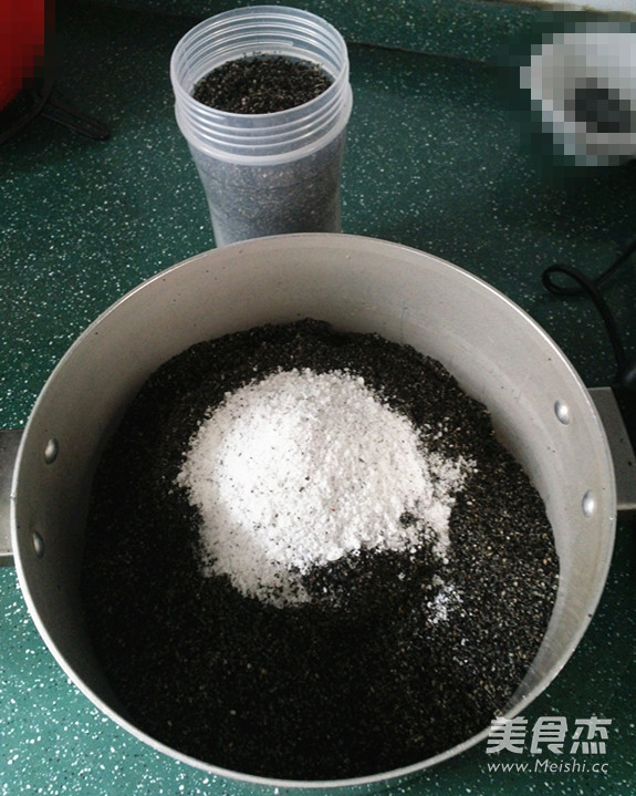 Homemade Black Sesame Powder recipe