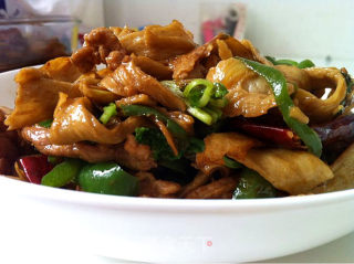 Stir-fried Gluten with Green Pepper and Shredded Pork recipe