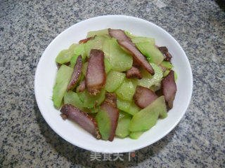 Stir-fried Chayote with Sauce recipe