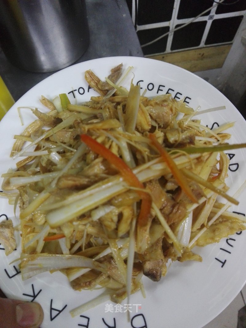 Shredded Chicken with Cold Sauce