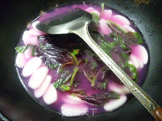 Red Amaranth Rice Cake Soup recipe