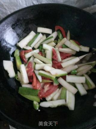 Hot and Sour Cucumber Strips recipe