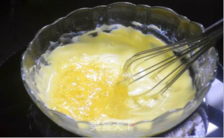 Summer Cool-mango Yogurt Cheese Mousse Cake recipe