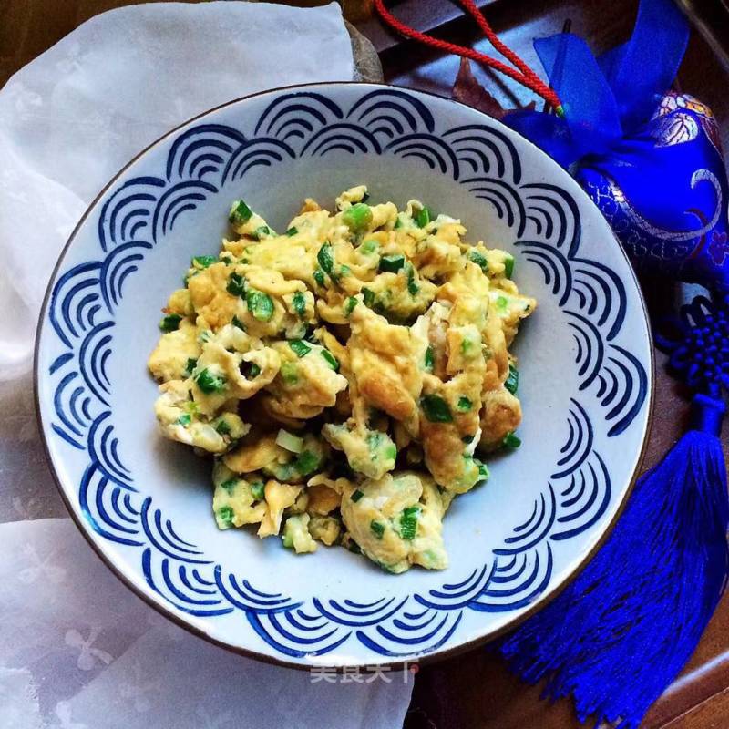 Scrambled Eggs with Scallions recipe