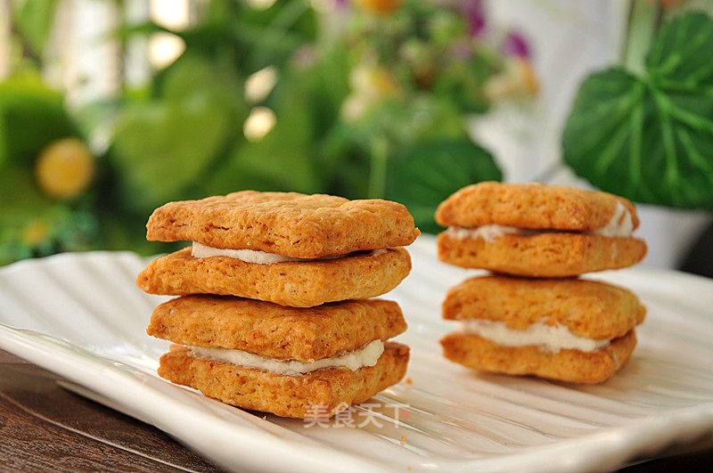 Cream Sandwich Biscuits recipe