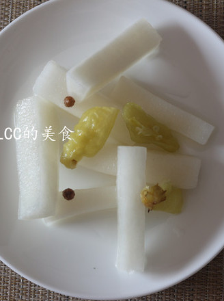 Pickled Pepper and White Radish recipe