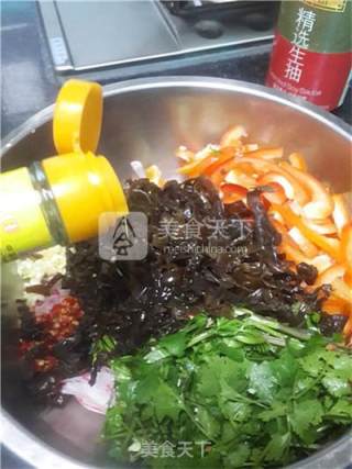 Pepper and Radish Mixed with Fungus recipe