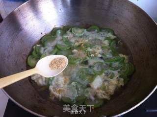 Loofah and Egg Soup recipe