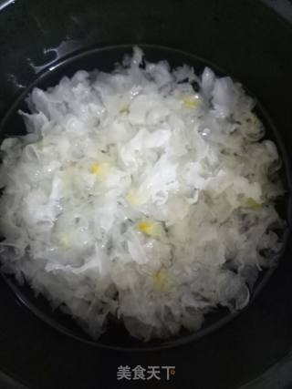 Mixed Vermicelli and White Fungus recipe