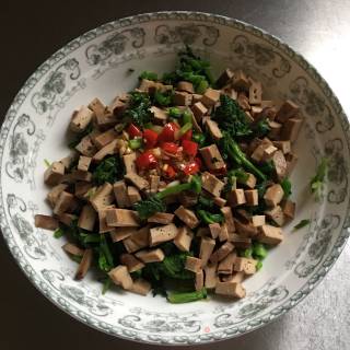 Shepherd's Purse Mixed with Fragrant Dried recipe