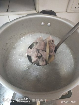 Pork Ribs and Winter Melon Soup recipe