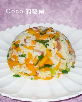 Fried Rice with Carrot Sauce