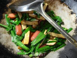 Grilled Sausage and Leek Stir Fried recipe