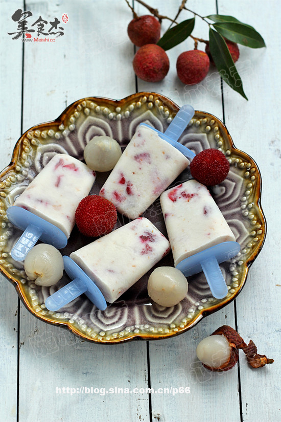 Lychee Bayberry Popsicle recipe