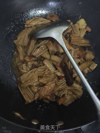 Roast Pork with Dried Beans recipe