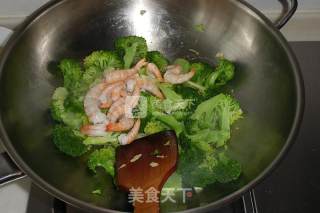 Stir-fried Shrimp with Garlic Broccoli recipe