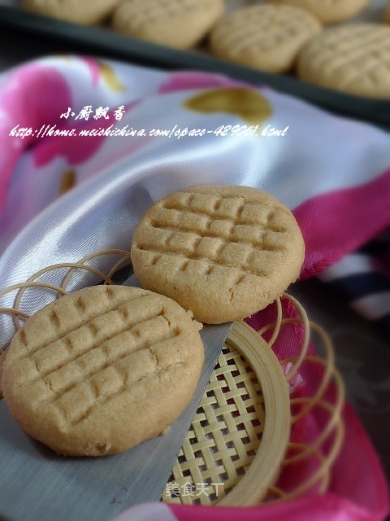 Crispy and Smooth-peanut Butter Fragrance Biscuits recipe