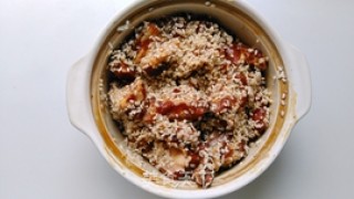 Steamed Ribs with Glutinous Rice and Lotus Leaves recipe