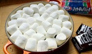 Marshmallow Chocolate Pie recipe