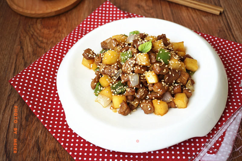 #trust之美#【black Pepper Apple Tenderloin】 recipe