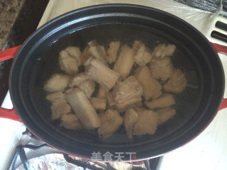 Braised Pork Ribs with Carrots recipe