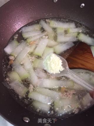 Winter Melon and Radish Dried Minced Meat Soup recipe