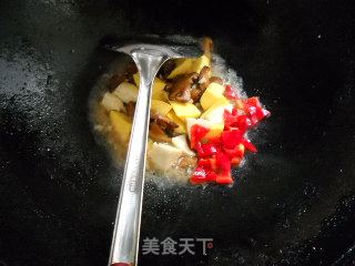Two-color Egg Stewed with Broccoli recipe