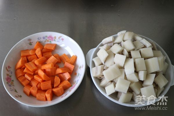 Red Bean and Lotus Root Soup recipe