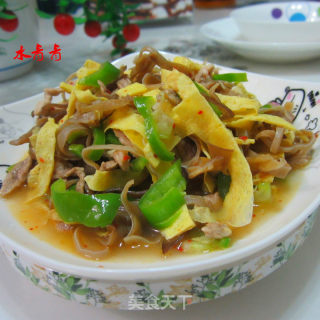 Shredded Eggs and Fungus recipe