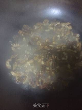 Walnuts in Sugar Sauce recipe