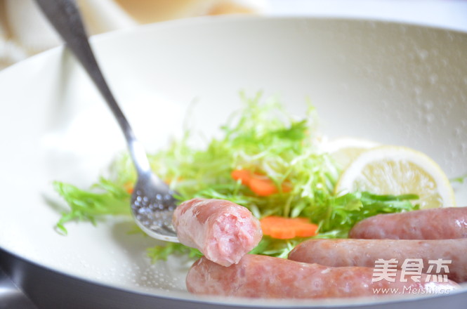 Spiced Fresh Pork Crispy Sausage recipe