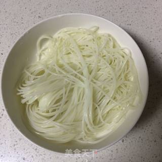 Sauerkraut Minced Pork Rice Noodles recipe