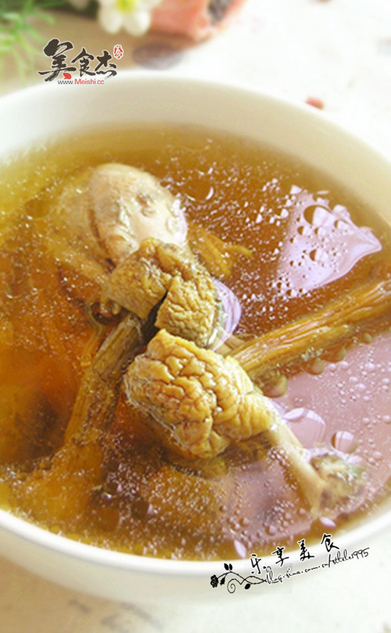 Matsutake Partridge Soup recipe